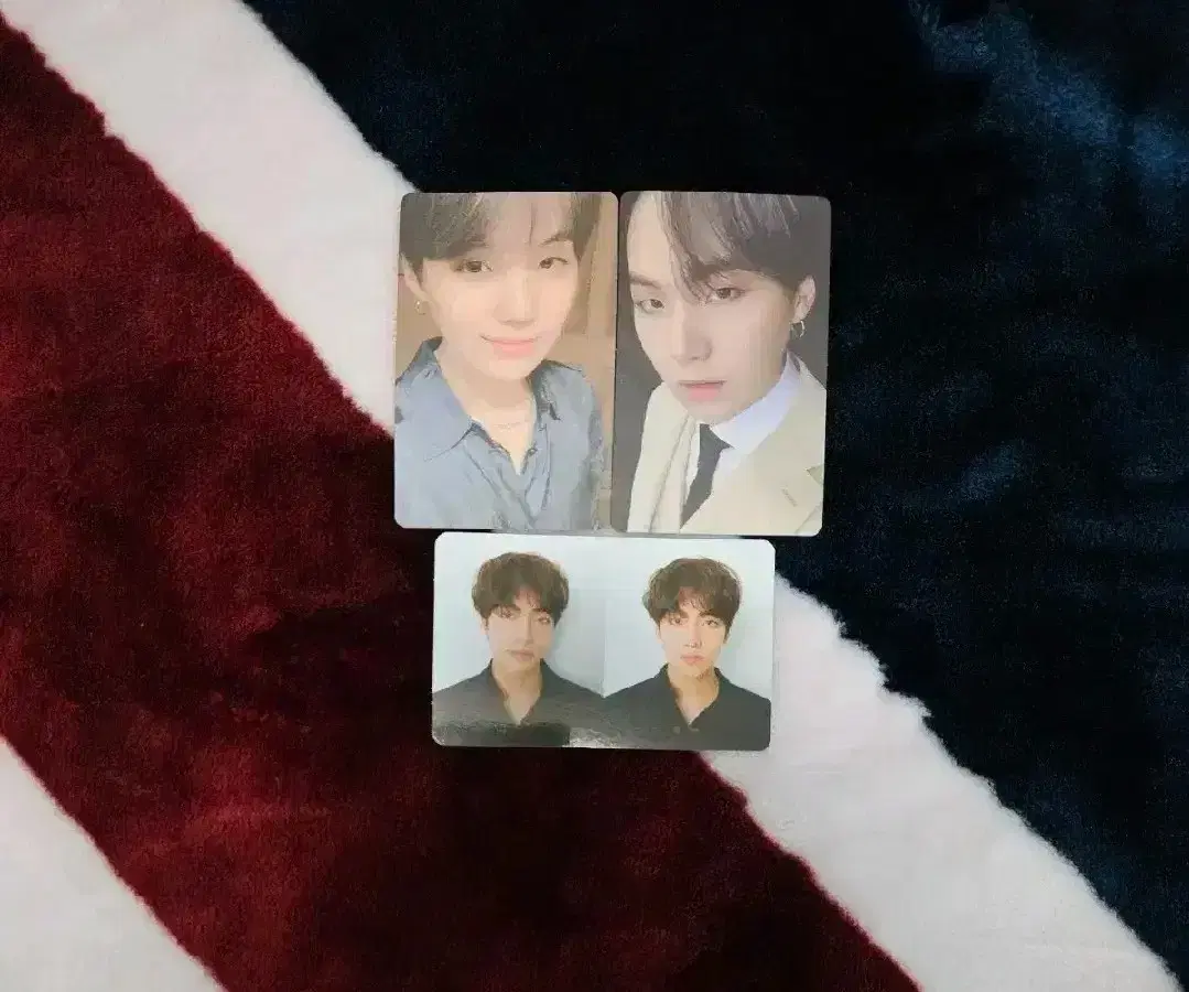 방탄 슈가 뷔 포카 판매 맵솔 페르소나 티어 윤기 태형